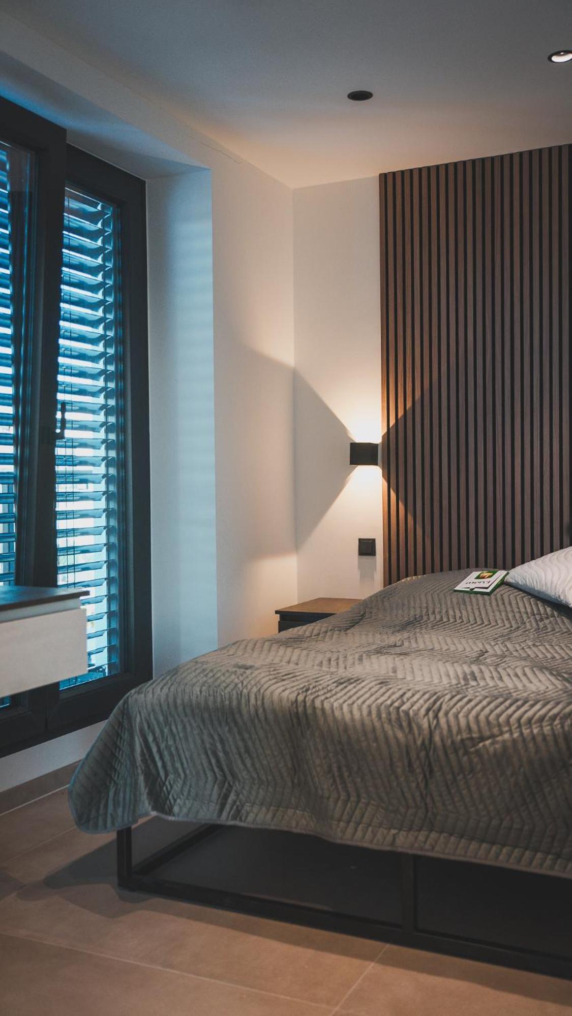 K&T Estate Resort & Spa - Flughafennahe Gaestesuite โฮฟไฮม์อัมเทานอส ภายนอก รูปภาพ